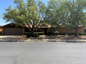 Building Photo - This one has it all!  Spacious 3-Bedroom Home in a Great Location!