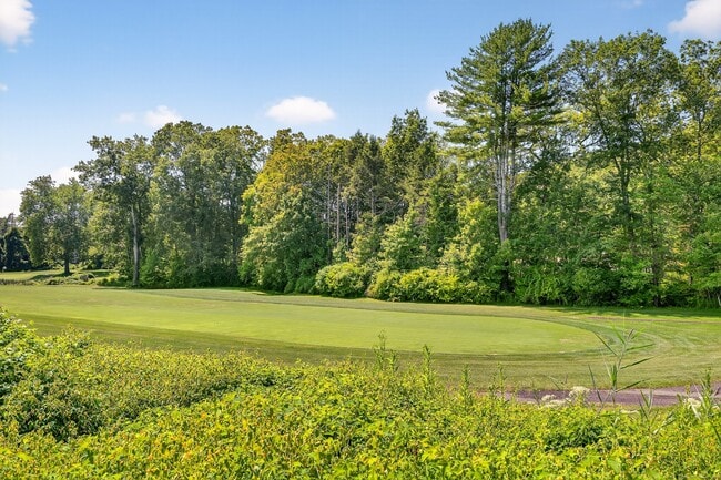 Building Photo - 401 Heritage Vlg