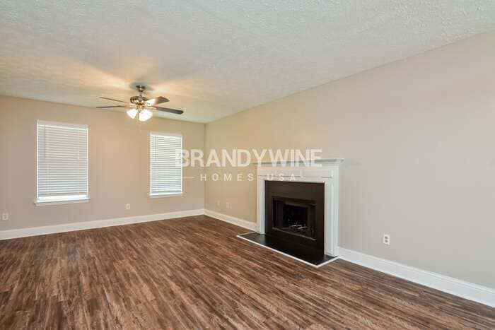 Building Photo - 101 Bond Lake Dr