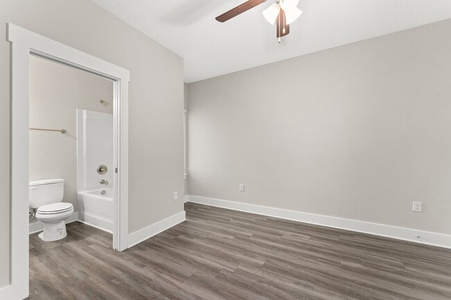 Building Photo - 259 N Sand Palm Rd