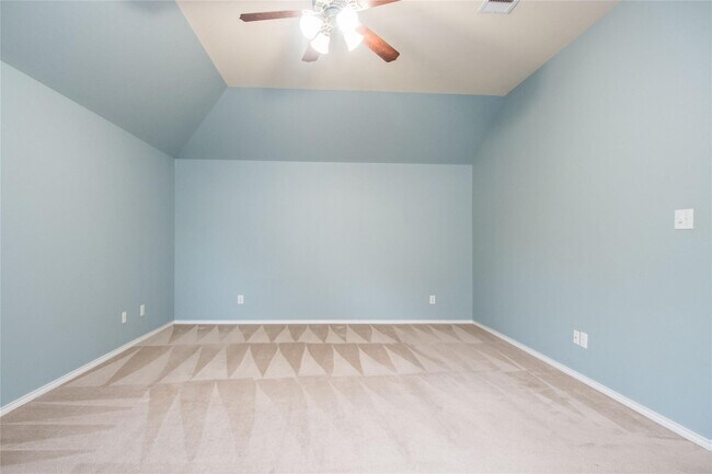 Building Photo - 8847 Distant Woods Dr
