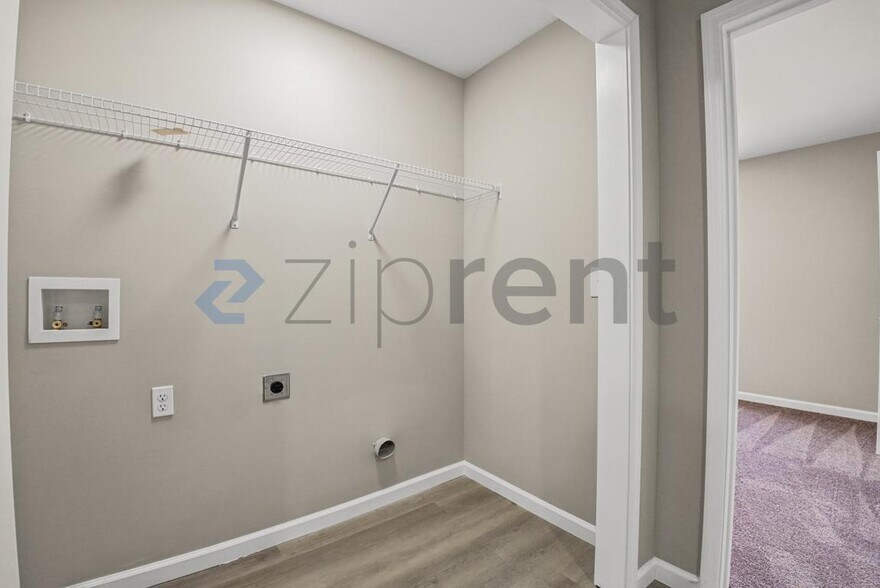 Building Photo - Unit Unit 2