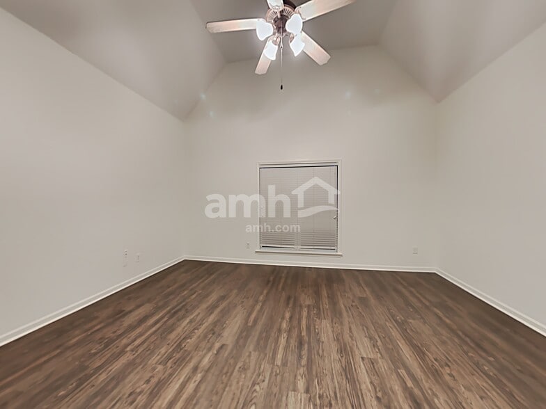 Building Photo - 1285 Macon Hall Rd