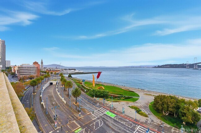 Building Photo - 75 Folsom St