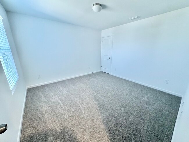 Building Photo - 4 br 3.5 ba NEW CONSTRUCTION in China Grove!