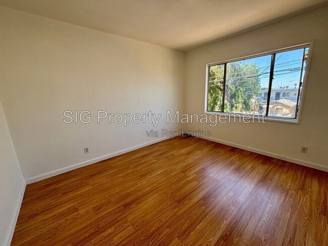 Building Photo - 13226 Maclay St