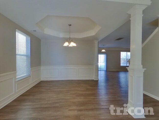 Building Photo - 416 Rook Rd