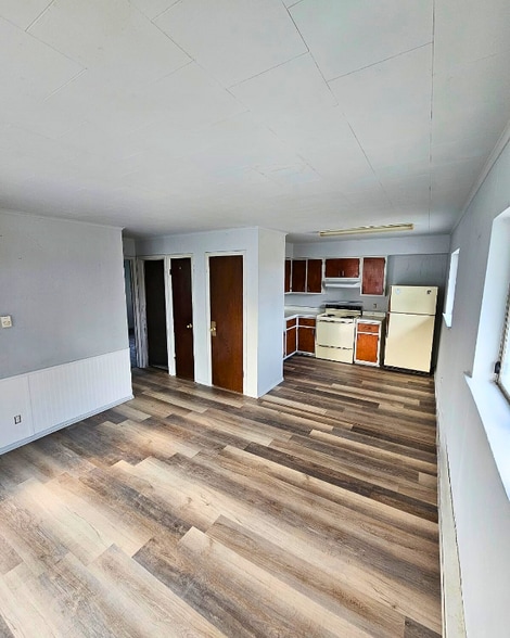 Primary Photo - 1109 N State St