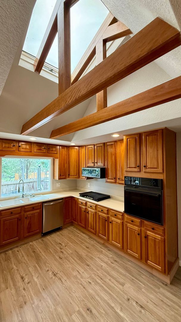Building Photo - Stylish 3-Bedroom Remodel with Two Firepla...