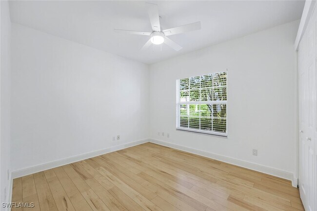 Building Photo - 6812 Satinleaf Rd S