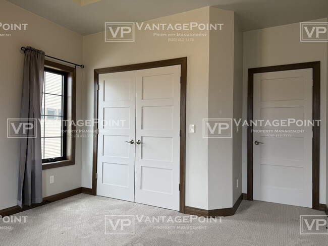 Building Photo - 4866 Prairie School Dr