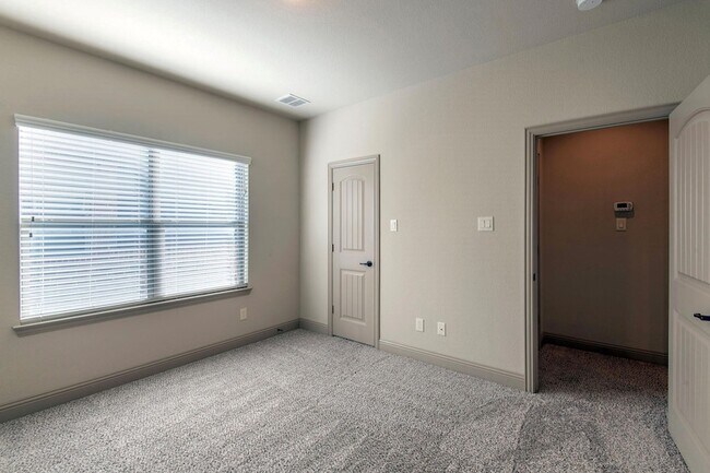 Building Photo - 16505 Toledo Bend Ct
