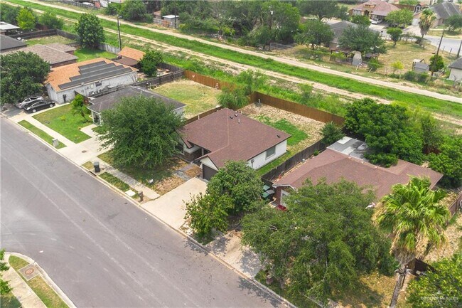 Building Photo - 6907 S Invierno St