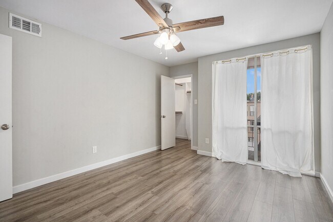 Building Photo - 4633 Wild Indigo St