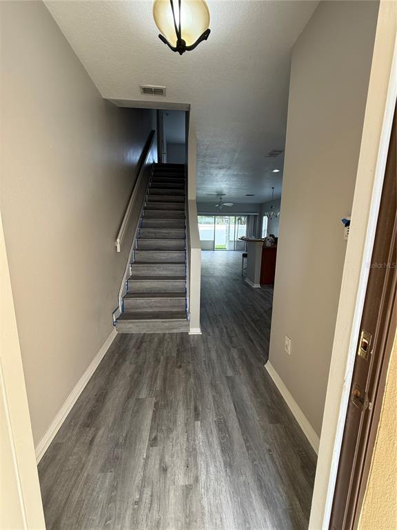 Building Photo - 20460 Needletree Dr