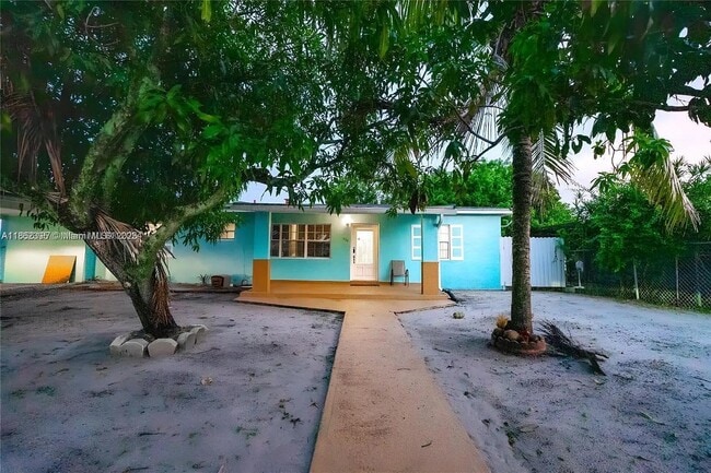 Building Photo - 15735 NW 28th Pl