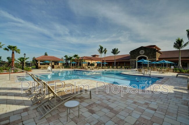 Building Photo - 9870 SW Trumpet Tree Cir