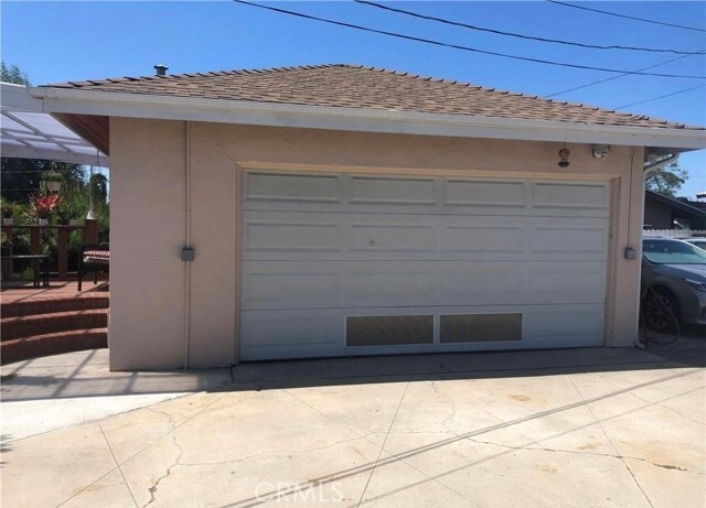 Building Photo - 236 S Tustin St