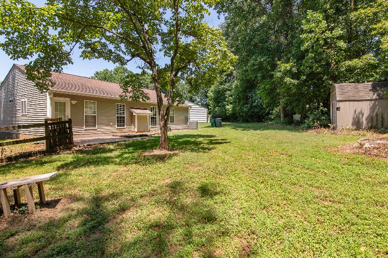 Building Photo - 7205 Preakness Stakes Ln