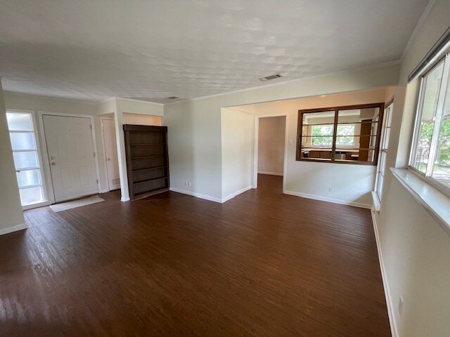 Building Photo - 434 Columbia Cir