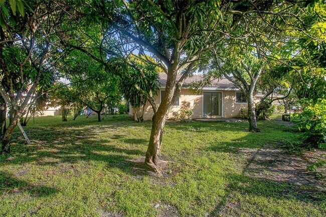 Building Photo - 7942 NW 37th Dr