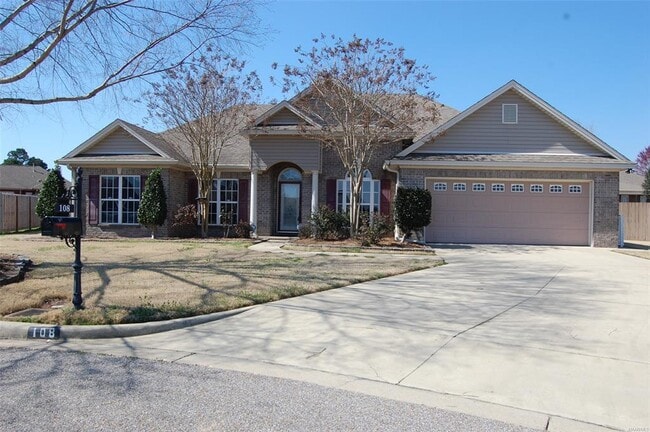 Building Photo - 108 Crenshaw Ct