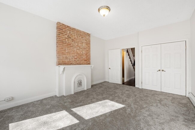 Building Photo - 37 Belmont Ave