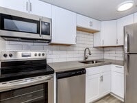 Building Photo - Lumina on 19th Apartments