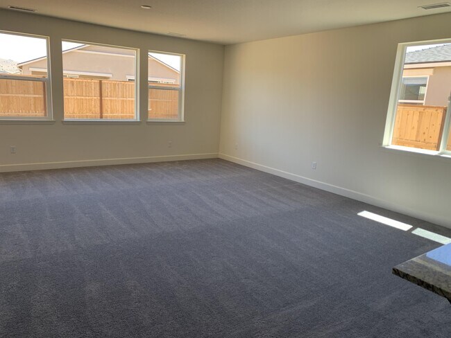 Building Photo - 7286 Overture Dr