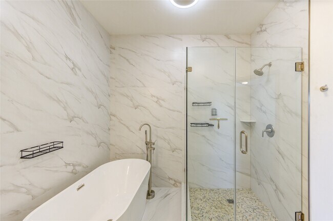 Building Photo - 7109 Kari Ln