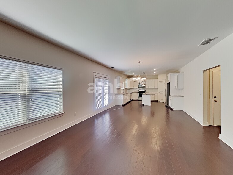 Building Photo - 3137 Arch Ct