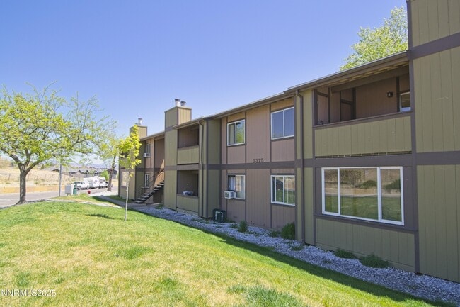 Building Photo - 2375 Tripp Dr