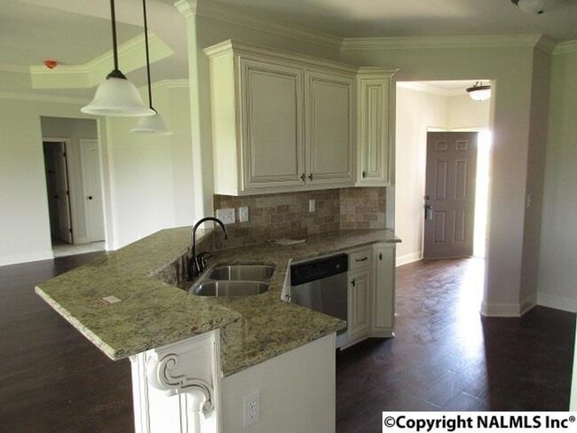 Building Photo - LIKE NEW!  FOUR BEDROOM BRICK HOME IN HAZE...