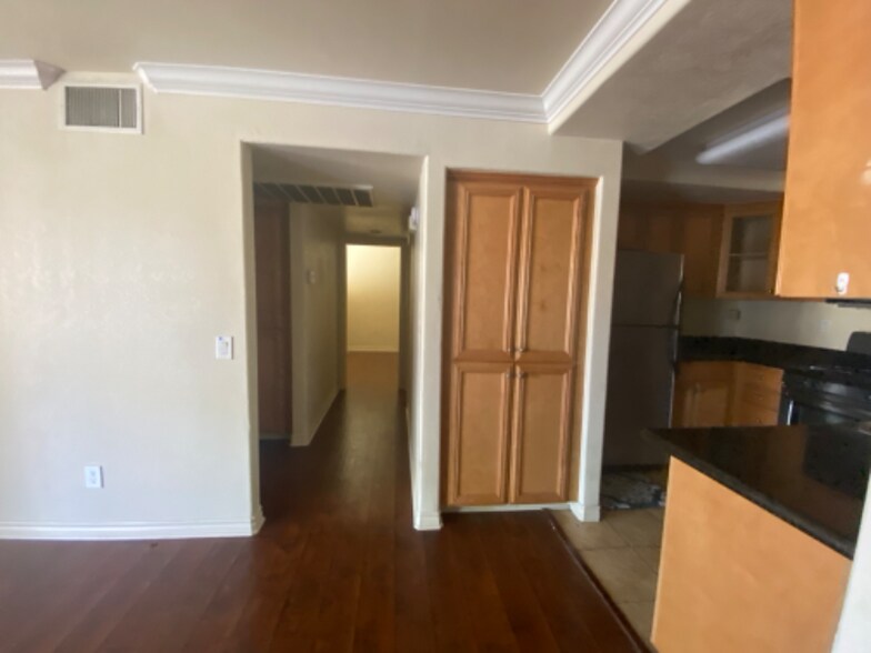 Building Photo - 5057 Los Morros Way