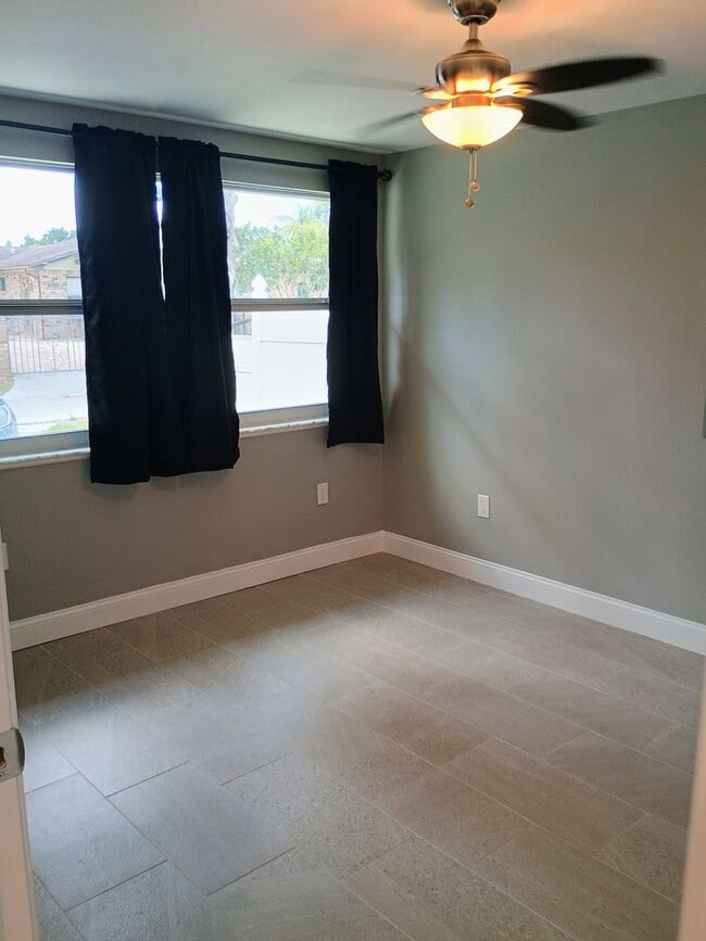Building Photo - 6737 Udell Ln
