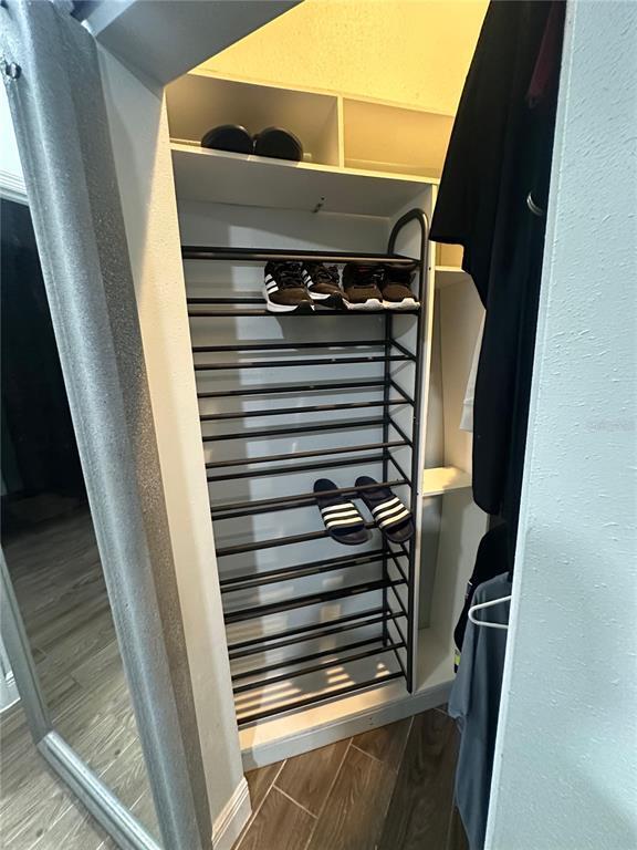 Building Photo - 2970 Woolridge Dr