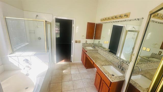 Building Photo - 4401 Lone Rock Ct