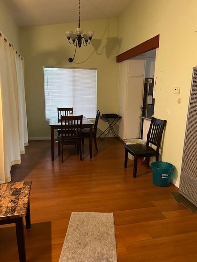 Building Photo - Beautifully remodeled 1 bedroom & 1 bath unit near Six Flags in Vallejo