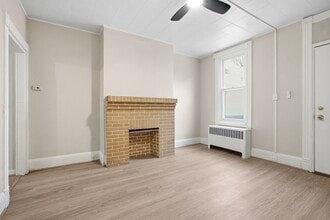 Building Photo - **Private Bloomfield 2BR Retreat – Walk to Liberty Ave, Steps from It All (15224)**