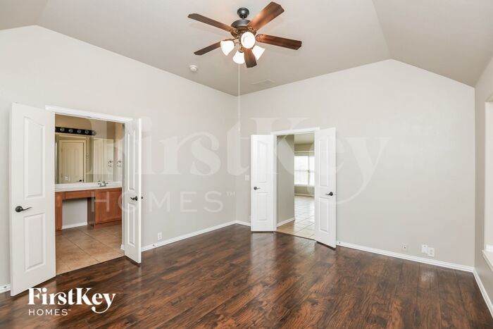 Building Photo - 709 Loftin St