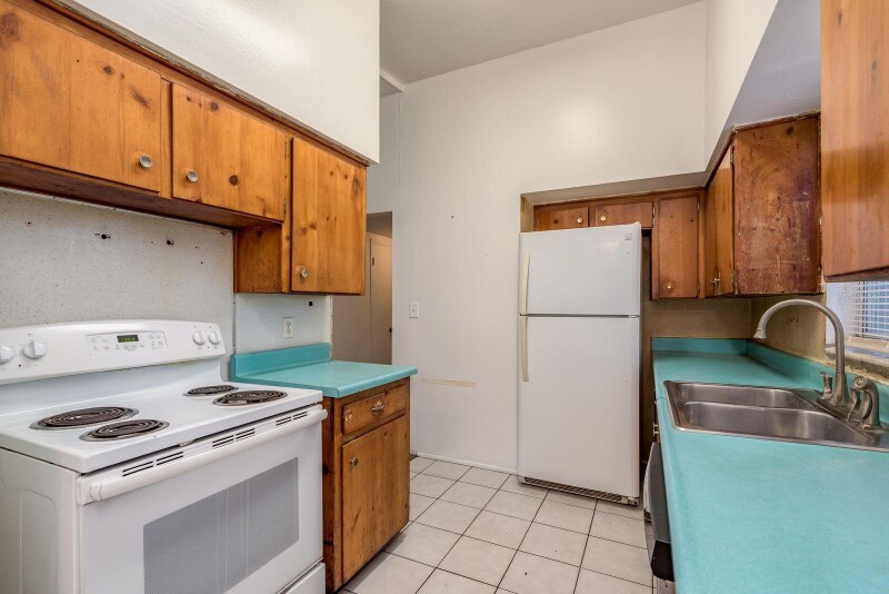 Building Photo - 1714 W Fern St