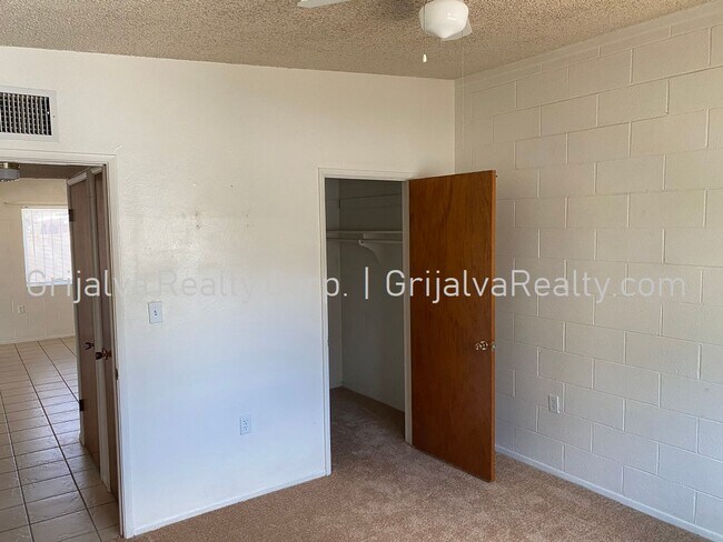 Building Photo - 2849 N Eastgate Dr
