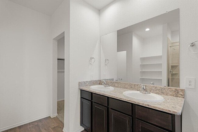 Building Photo - 5323 Cherry Tallow Trl
