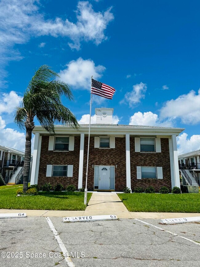 Building Photo - 190 E Olmstead Dr