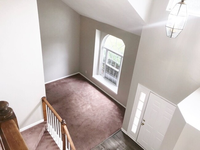 Building Photo - Oakbrooke Meadows