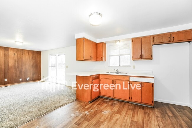 Building Photo - 3709 Panama Dr