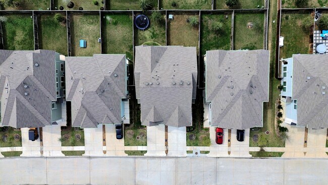 Building Photo - 4942 Carranza Ct