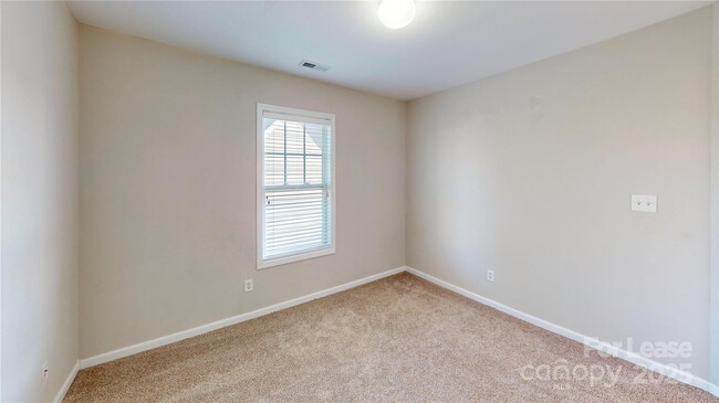 Building Photo - 12911 Walking Stick Dr