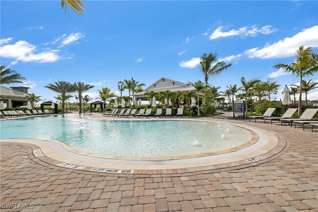 Building Photo - 11801 Venetian Lagoon Dr