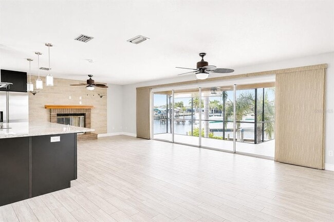 Building Photo - 6530 Bimini Ct